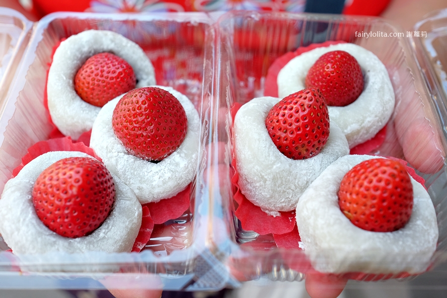 不老客家麻糬。爆紅到日韓!一粒12元的老牌麻糬掀排隊潮,現場人潮完全止不住! 不老客家麻糬。爆紅到日韓!一粒12元的老牌麻糬掀排隊潮,現場人潮完全止不住!