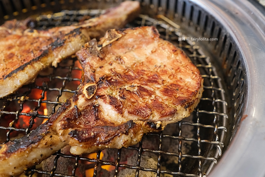Oh！Yaki 日式精緻炭火燒肉。中壢燒肉吃到飽 期間限定！超強豪華海陸799元日式燒肉吃到飽，超過百種食材任你挑！ @蹦啾♥謝蘿莉 La vie heureuse