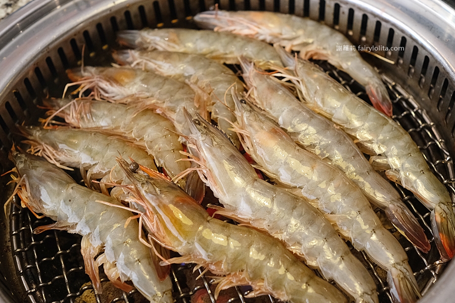 Oh！Yaki 日式精緻炭火燒肉。中壢燒肉吃到飽 期間限定！超強豪華海陸799元日式燒肉吃到飽，超過百種食材任你挑！ @蹦啾♥謝蘿莉 La vie heureuse