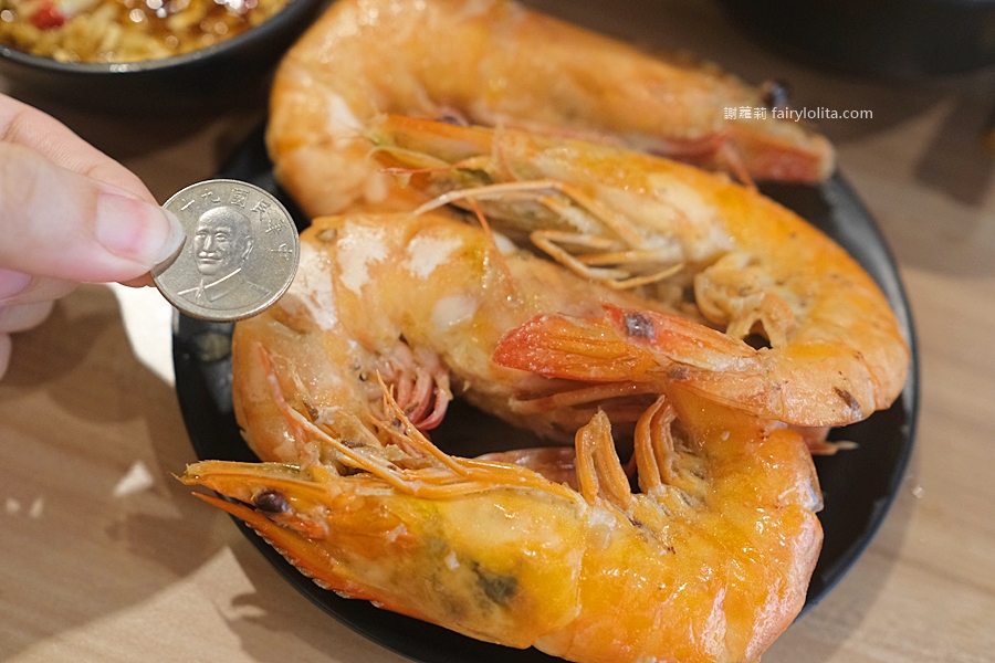 藏王極上鍋物（中壢店）。價格瘋狂下殺僅此一檔！稀巨型霸王麵包蟹，日本A5和牛，母親節夢幻套餐期間限定！ @蹦啾♥謝蘿莉 La vie heureuse