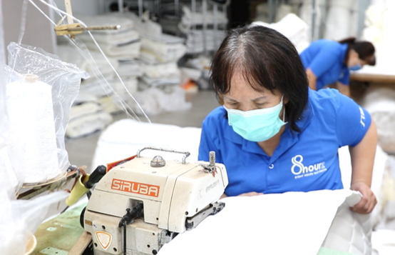 新北床墊推薦－八鐘頭睡眠名床－新莊工廠。90%的人挑床都看錯？工廠直營的真相全公開，這篇一定要看！ @蹦啾&hearts;謝蘿莉 La vie heureuse