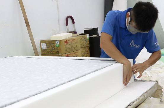 新北床墊推薦-八鐘頭睡眠名床-新莊工廠。90%的人挑床都看錯?工廠直營的真相全公開,這篇一定要看! @蹦啾♥謝蘿莉 La vie heureuse 新北床墊推薦-八鐘頭睡眠名床-新莊工廠。90%的人挑床都看錯?工廠直營的真相全公開,這篇一定要看! @蹦啾♥謝蘿莉 La vie heureuse