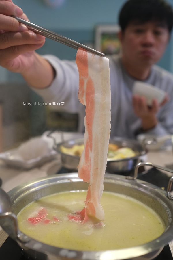 大麻鍋物藝文店-Da ma hotpot解惑火鍋。巨無霸雙人肉肉套餐免千元，通靈解惑超神準！ @蹦啾♥謝蘿莉 La vie heureuse