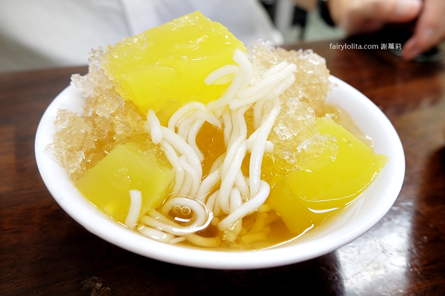 鹿港傳統粉粿冰（源記）。隱藏版粉粿躲這裡，賣完老闆直接關鐵門！
