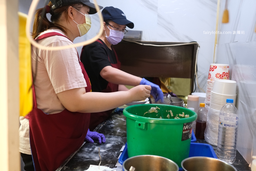 玉里橋頭臭豆腐（大觀店）。這間臭豆腐在桃園稱王！排爆也甘願！ @蹦啾♥謝蘿莉 La vie heureuse