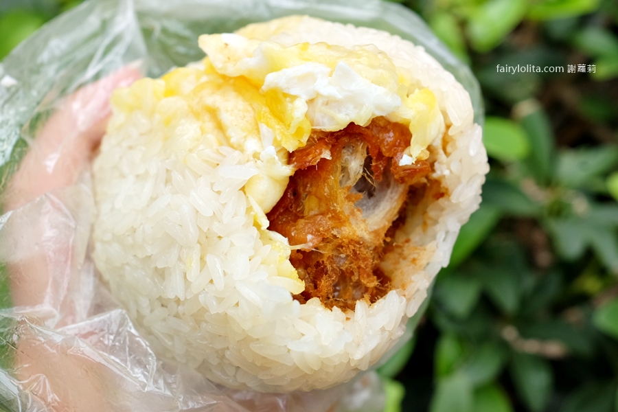 味鼎龍江。爆漿飯糰55元開吃！浮誇起司內餡超爆量！ @蹦啾♥謝蘿莉 La vie heureuse