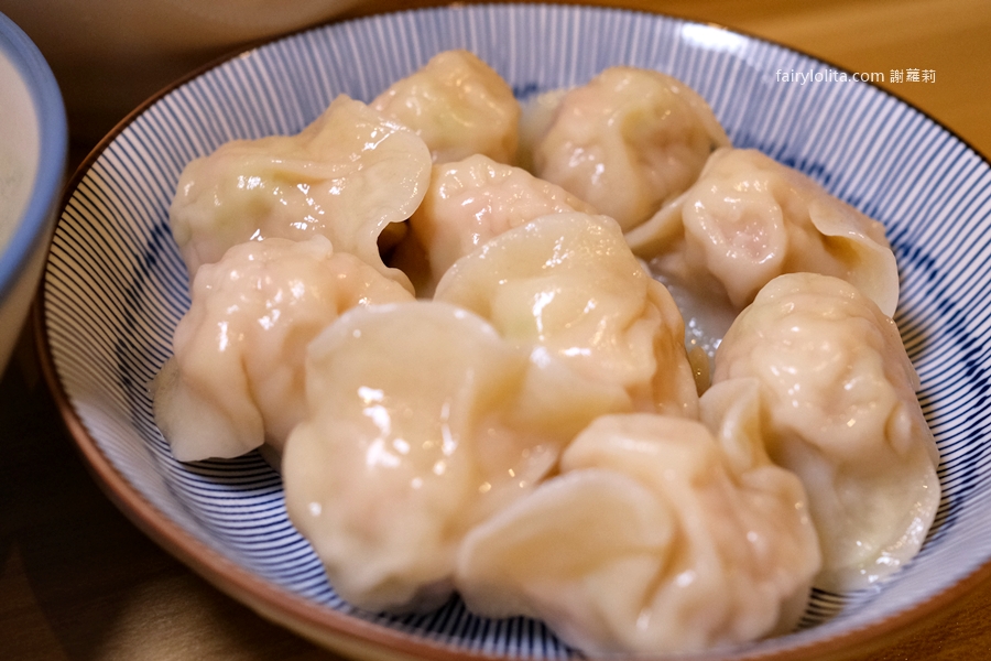郭老爺山東水餃。一週只賣3天！招牌「千張餃」日售上千顆！ @蹦啾♥謝蘿莉 La vie heureuse