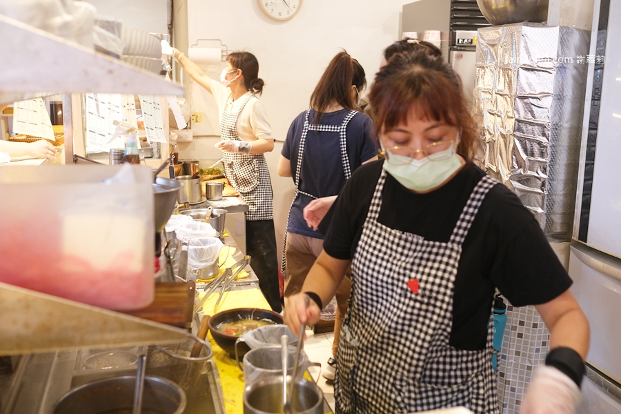 來來精緻飯麵館。40年老店古早味！宮城限定肉燥飯半小時完售秒殺！ @蹦啾♥謝蘿莉 La vie heureuse