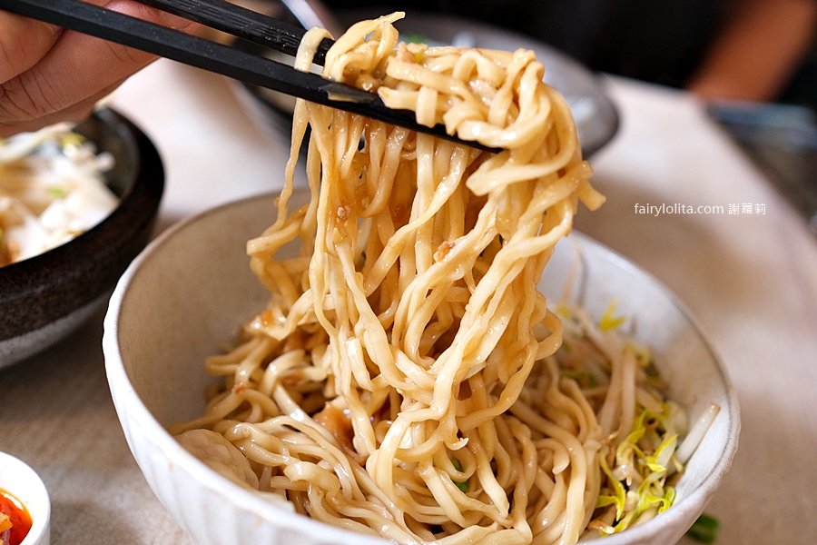 來來精緻飯麵館。40年老店古早味！宮城限定肉燥飯半小時完售秒殺！ @蹦啾♥謝蘿莉 La vie heureuse