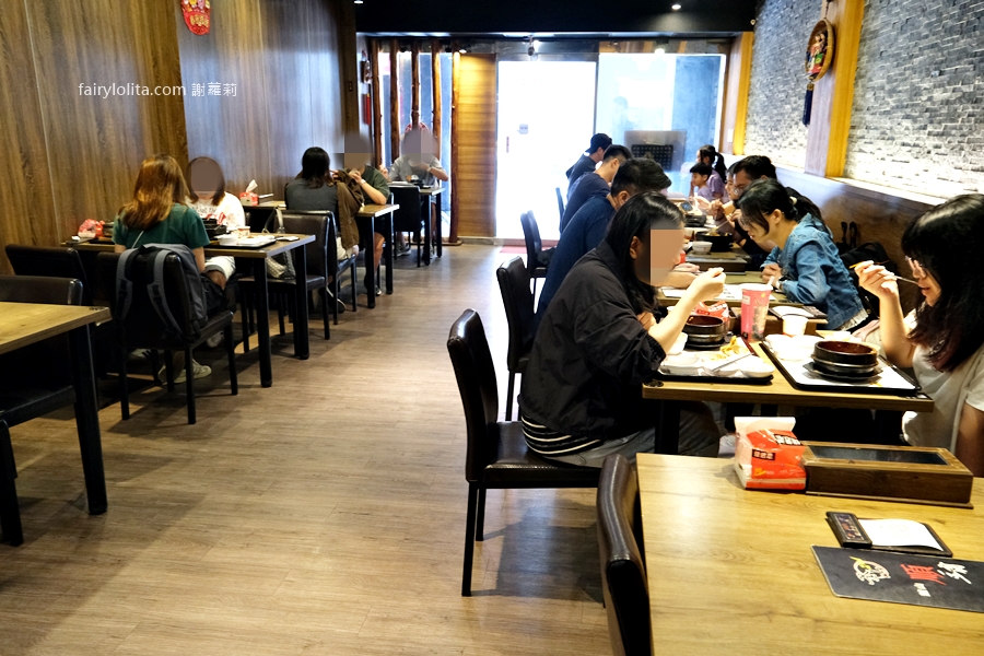 釜山順豆腐。230元起爽吃韓式30年老店！免費飲料喝到飽！ @蹦啾♥謝蘿莉 La vie heureuse