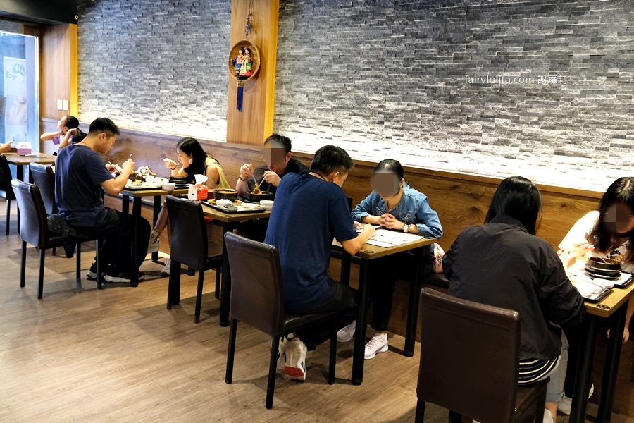 釜山順豆腐。230元起爽吃韓式30年老店！免費飲料喝到飽！ @蹦啾♥謝蘿莉 La vie heureuse