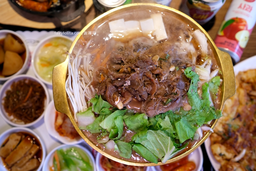 釜山順豆腐。230元起爽吃韓式30年老店！免費飲料喝到飽！ @蹦啾♥謝蘿莉 La vie heureuse