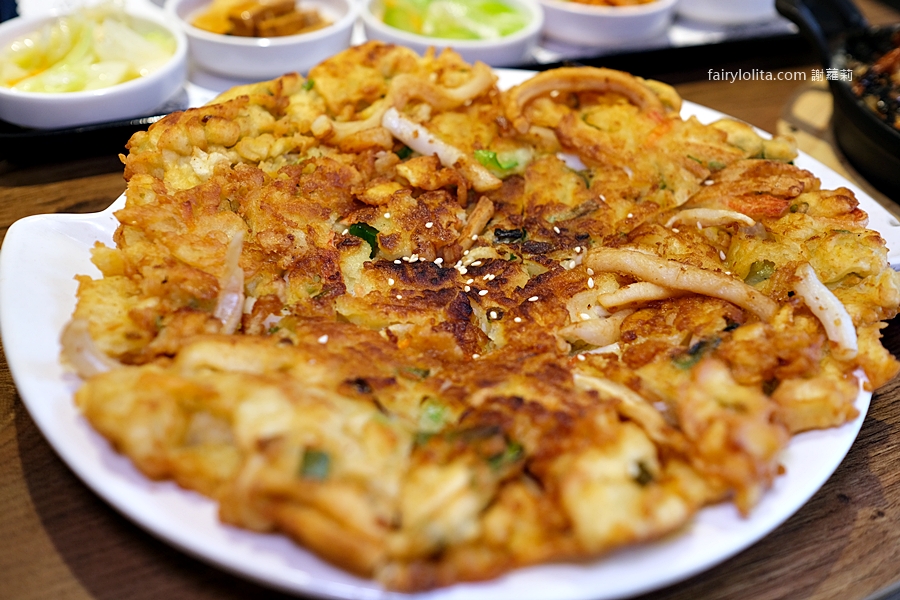 釜山順豆腐。230元起爽吃韓式30年老店！免費飲料喝到飽！ @蹦啾♥謝蘿莉 La vie heureuse