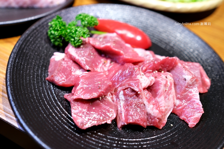 ABV Bar &#038; Kitchen 韓式餐酒館。韓式烤肉只要150元？！厚切豬五花超罪惡，根本吃飽飽等級！ @蹦啾♥謝蘿莉 La vie heureuse