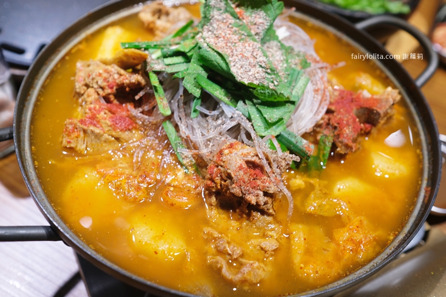 ABV Bar &#038; Kitchen 韓式餐酒館。韓式烤肉只要150元？！厚切豬五花超罪惡，根本吃飽飽等級！ @蹦啾♥謝蘿莉 La vie heureuse