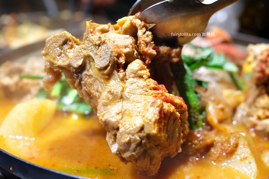 ABV Bar &#038; Kitchen 韓式餐酒館。韓式烤肉只要150元？！厚切豬五花超罪惡，根本吃飽飽等級！ @蹦啾♥謝蘿莉 La vie heureuse