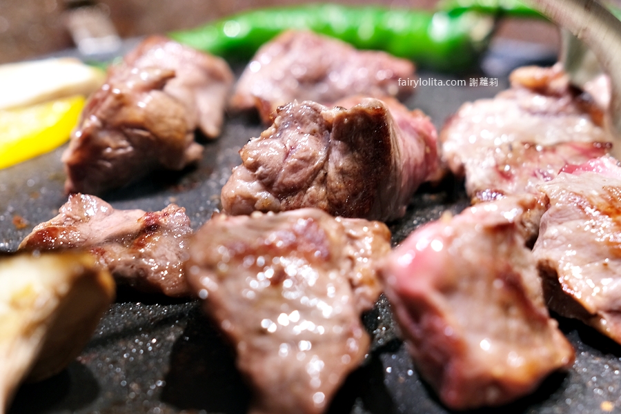 ABV Bar &#038; Kitchen 韓式餐酒館。韓式烤肉只要150元？！厚切豬五花超罪惡，根本吃飽飽等級！ @蹦啾♥謝蘿莉 La vie heureuse