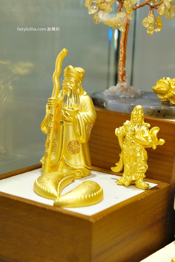 木村貴金屬銀樓(台北門市)。黃金不只保值更具時尚感！超過千種款式任你選！ @蹦啾♥謝蘿莉 La vie heureuse