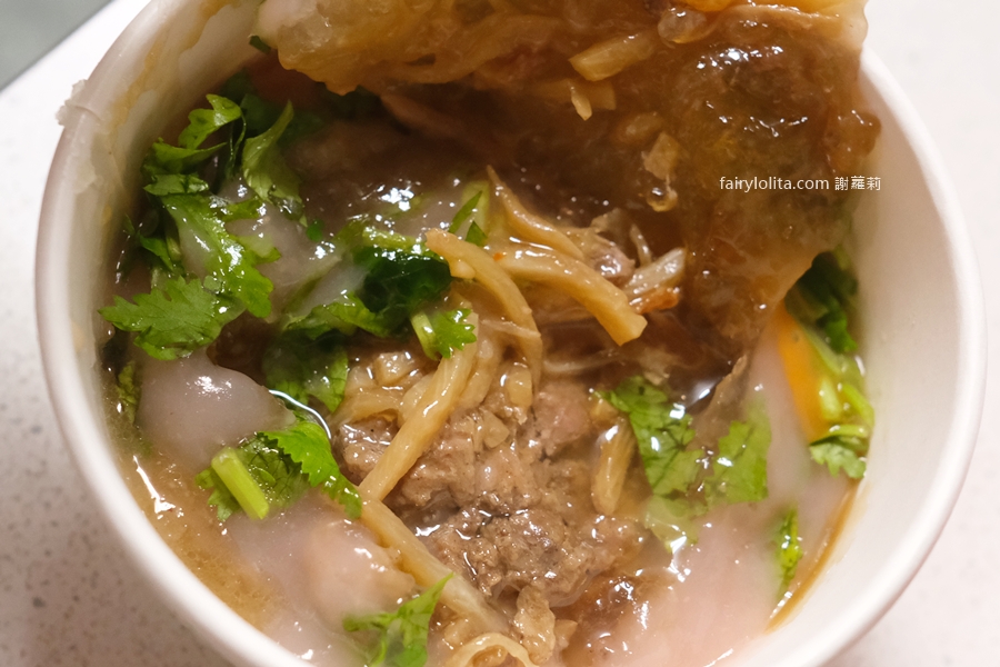 彰化肉圓（安東街肉圓）。大排長龍只為搶這一粒！2小時完售老闆直接拉鐵門！ @蹦啾♥謝蘿莉 La vie heureuse