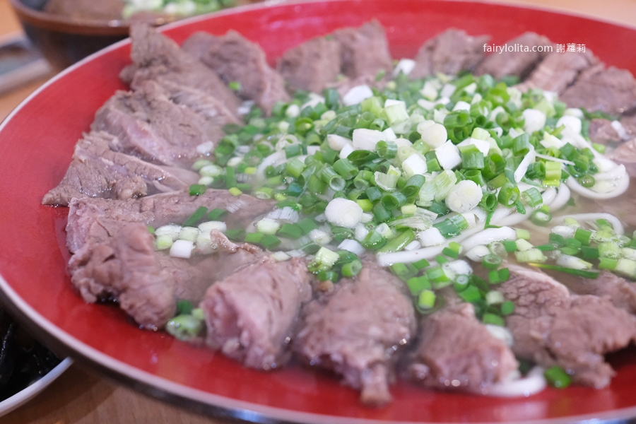 清牛堂（內壢店）。開吃浮誇超巨牛肉麵，一個人竟然免200元！ @蹦啾♥謝蘿莉 La vie heureuse