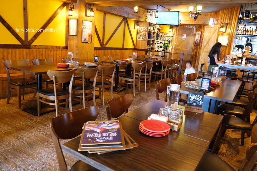 ABV Bar &#038; Kitchen美式餐酒館。精釀控+吃貨的天堂！300+啤酒搭配狂嗑美食，超滿足！ @蹦啾♥謝蘿莉 La vie heureuse