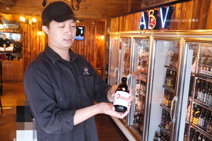 ABV Bar &#038; Kitchen美式餐酒館。精釀控+吃貨的天堂！300+啤酒搭配狂嗑美食，超滿足！ @蹦啾♥謝蘿莉 La vie heureuse