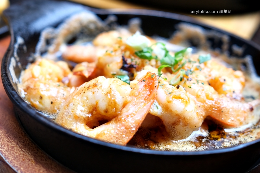 ABV Bar &#038; Kitchen美式餐酒館。精釀控+吃貨的天堂！300+啤酒搭配狂嗑美食，超滿足！ @蹦啾♥謝蘿莉 La vie heureuse