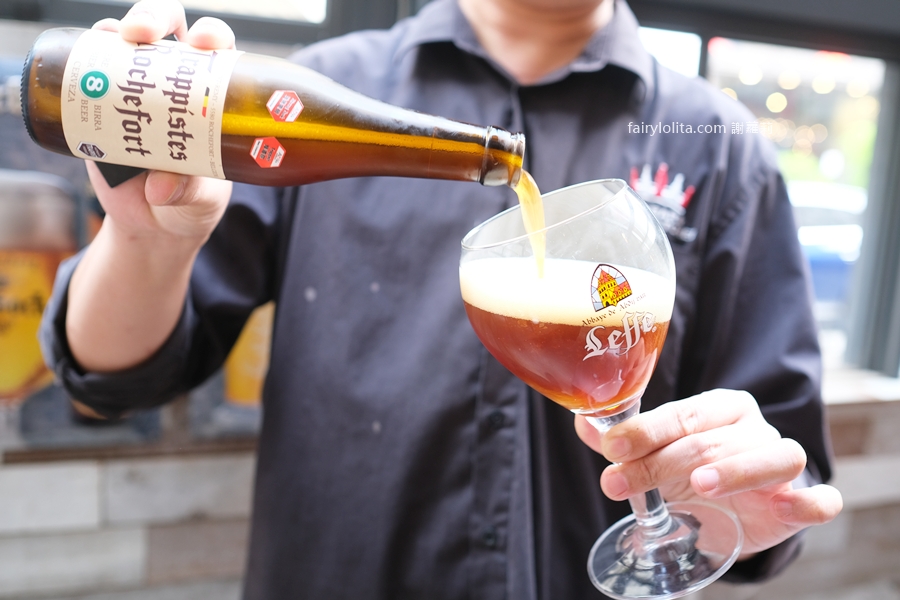 ABV Bar &#038; Kitchen美式餐酒館。精釀控+吃貨的天堂！300+啤酒搭配狂嗑美食，超滿足！ @蹦啾♥謝蘿莉 La vie heureuse