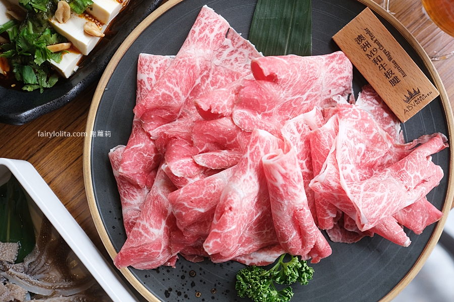 ABV Bar &#038; Kitchen串串啤酒館。只要15元起！爽嗑70+種串串，再配獨家啤酒雪花冰！ @蹦啾♥謝蘿莉 La vie heureuse