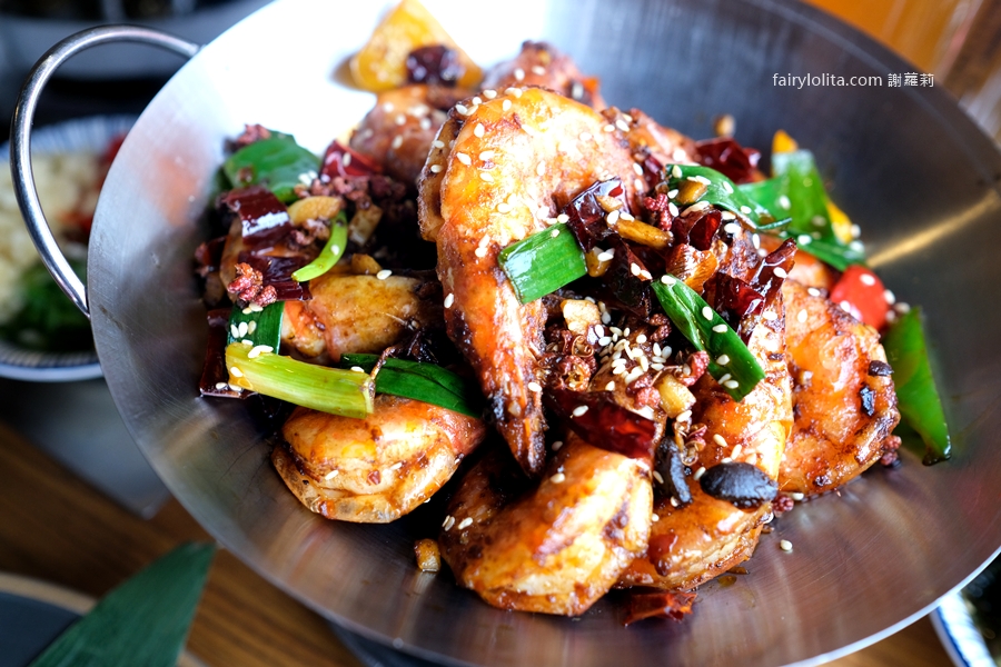 ABV Bar &#038; Kitchen串串啤酒館。只要15元起！爽嗑70+種串串，再配獨家啤酒雪花冰！ @蹦啾♥謝蘿莉 La vie heureuse