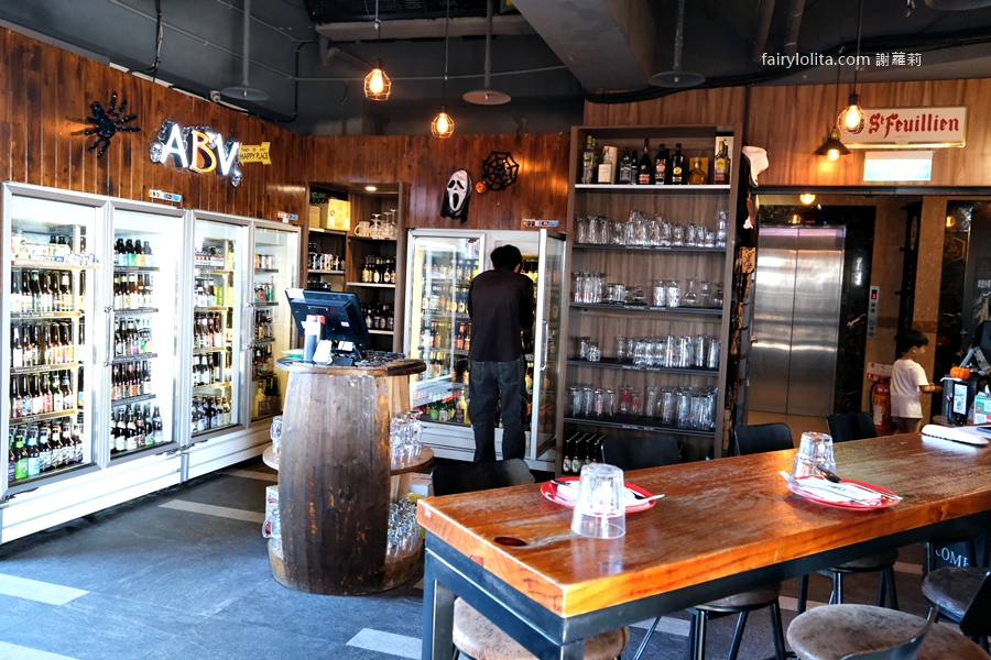 ABV Bar &#038; Kitchen 閣樓餐酒館。12樓高空浪漫夜景餐廳！板橋最新180度景觀秘境！ @蹦啾♥謝蘿莉 La vie heureuse