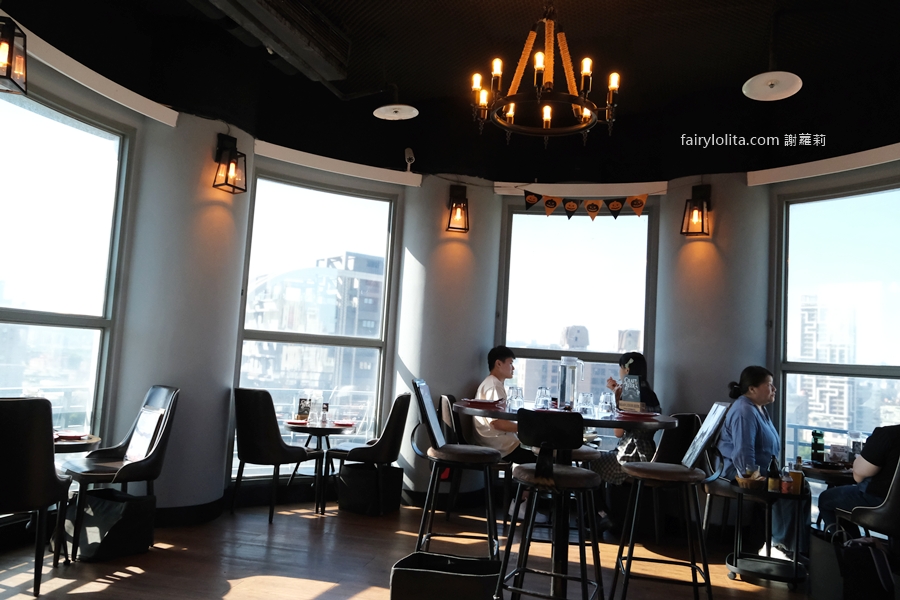 ABV Bar &#038; Kitchen 閣樓餐酒館。12樓高空浪漫夜景餐廳！板橋最新180度景觀秘境！ @蹦啾♥謝蘿莉 La vie heureuse