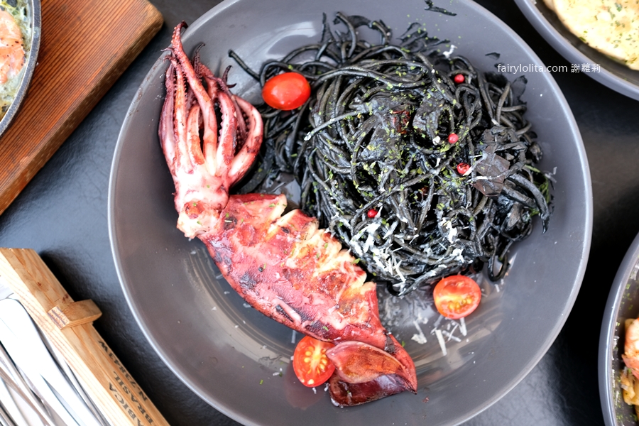 ABV Bar &#038; Kitchen 閣樓餐酒館。12樓高空浪漫夜景餐廳！板橋最新180度景觀秘境！ @蹦啾♥謝蘿莉 La vie heureuse