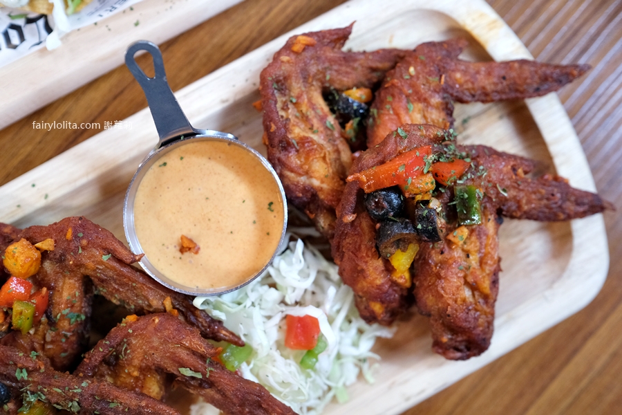 ABV Bar &#038; Kitchen 加勒比海餐酒館 竹北旗艦店。一次挑戰300支精釀啤酒？！竹北聚會餐廳霸主地點曝光！ @蹦啾♥謝蘿莉 La vie heureuse