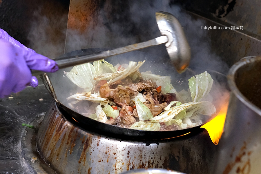 澤香香烤鴨。烤鴨界的霸主!就算有預約也要等上2小時! @蹦啾♥謝蘿莉 La vie heureuse 澤香香烤鴨。烤鴨界的霸主!就算有預約也要等上2小時! @蹦啾♥謝蘿莉 La vie heureuse