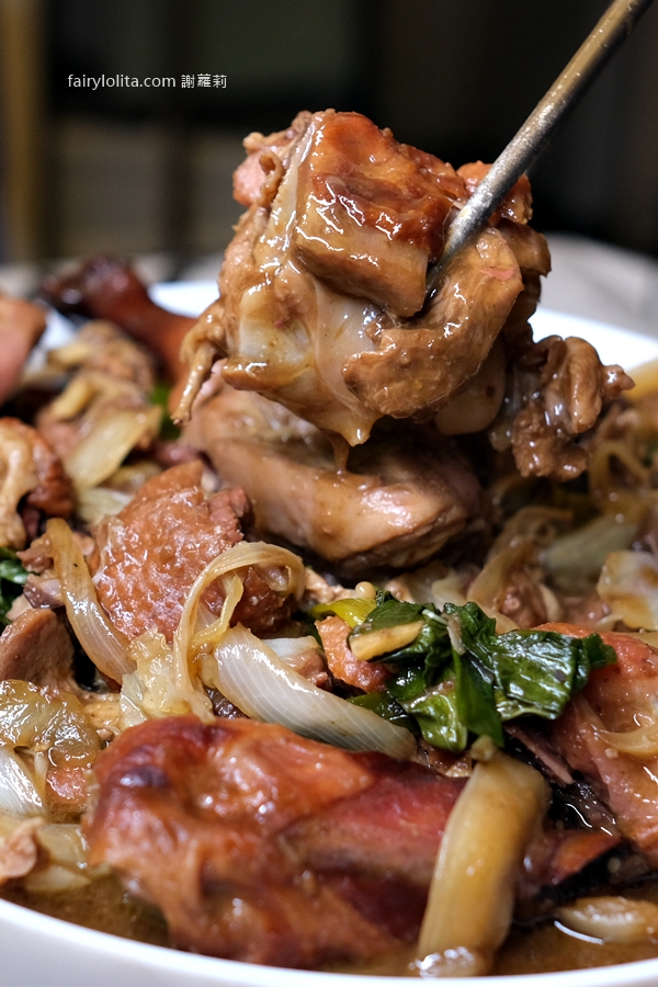 澤香香烤鴨。烤鴨界的霸主!就算有預約也要等上2小時! @蹦啾♥謝蘿莉 La vie heureuse 澤香香烤鴨。烤鴨界的霸主!就算有預約也要等上2小時! @蹦啾♥謝蘿莉 La vie heureuse