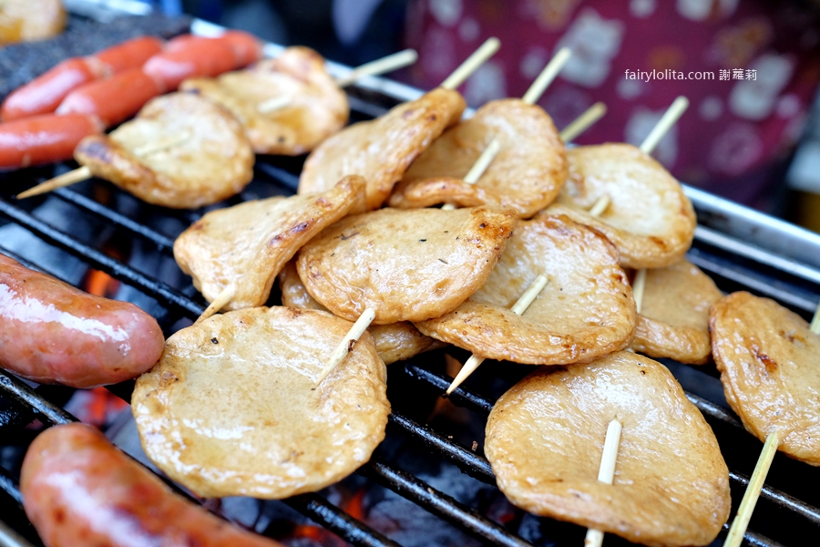 阿菊炭烤香腸攤。限時3.5小時狂搶!鐵皮屋傳奇阿婆烤香腸地點終於曝光! @蹦啾♥謝蘿莉 La vie heureuse 阿菊炭烤香腸攤。限時3.5小時狂搶!鐵皮屋傳奇阿婆烤香腸地點終於曝光! @蹦啾♥謝蘿莉 La vie heureuse