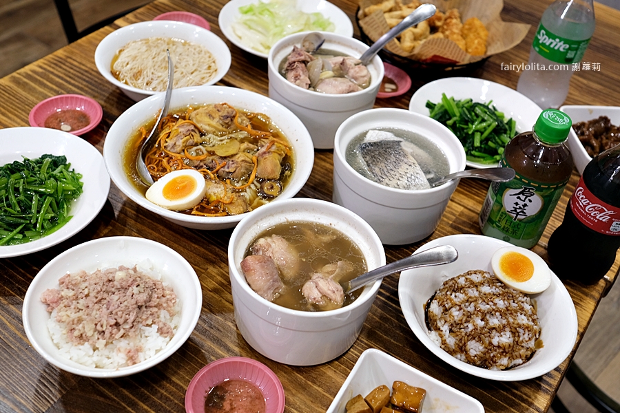 元氣十盅 | 台G店創始店。20 年雞湯名店再進化!10+ 種湯頭一次喝到爽! 元氣十盅 | 台G店創始店。20 年雞湯名店再進化!10+ 種湯頭一次喝到爽!