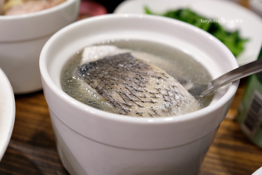 元氣十盅 | 台G店創始店。20 年雞湯名店再進化!10+ 種湯頭一次喝到爽! @蹦啾♥謝蘿莉 La vie heureuse 元氣十盅 | 台G店創始店。20 年雞湯名店再進化!10+ 種湯頭一次喝到爽! @蹦啾♥謝蘿莉 La vie heureuse