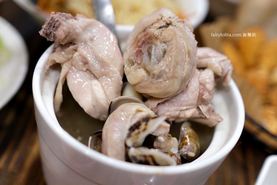 元氣十盅 | 台G店創始店。20 年雞湯名店再進化!10+ 種湯頭一次喝到爽! @蹦啾♥謝蘿莉 La vie heureuse 元氣十盅 | 台G店創始店。20 年雞湯名店再進化!10+ 種湯頭一次喝到爽! @蹦啾♥謝蘿莉 La vie heureuse