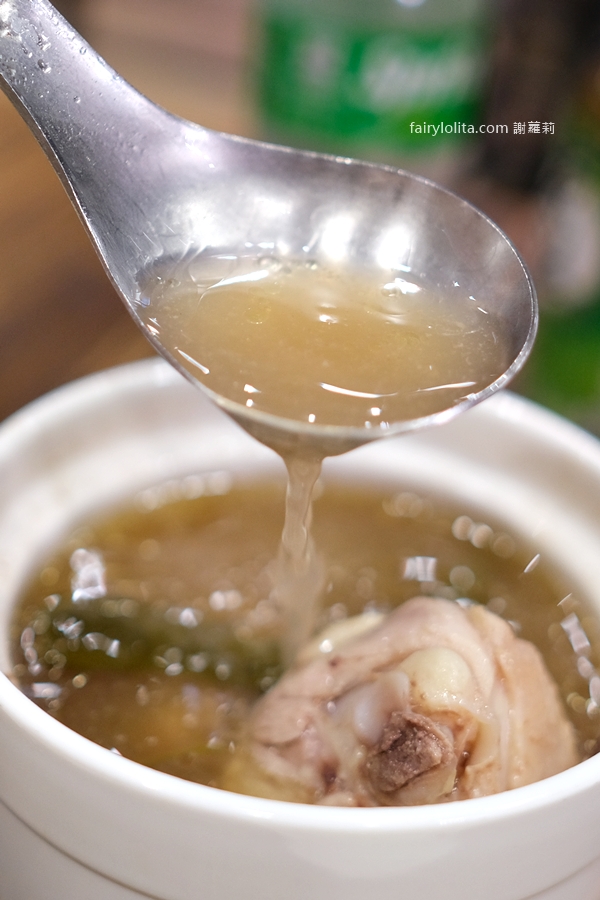 元氣十盅 | 台G店創始店。20 年雞湯名店再進化!10+ 種湯頭一次喝到爽! @蹦啾♥謝蘿莉 La vie heureuse 元氣十盅 | 台G店創始店。20 年雞湯名店再進化!10+ 種湯頭一次喝到爽! @蹦啾♥謝蘿莉 La vie heureuse