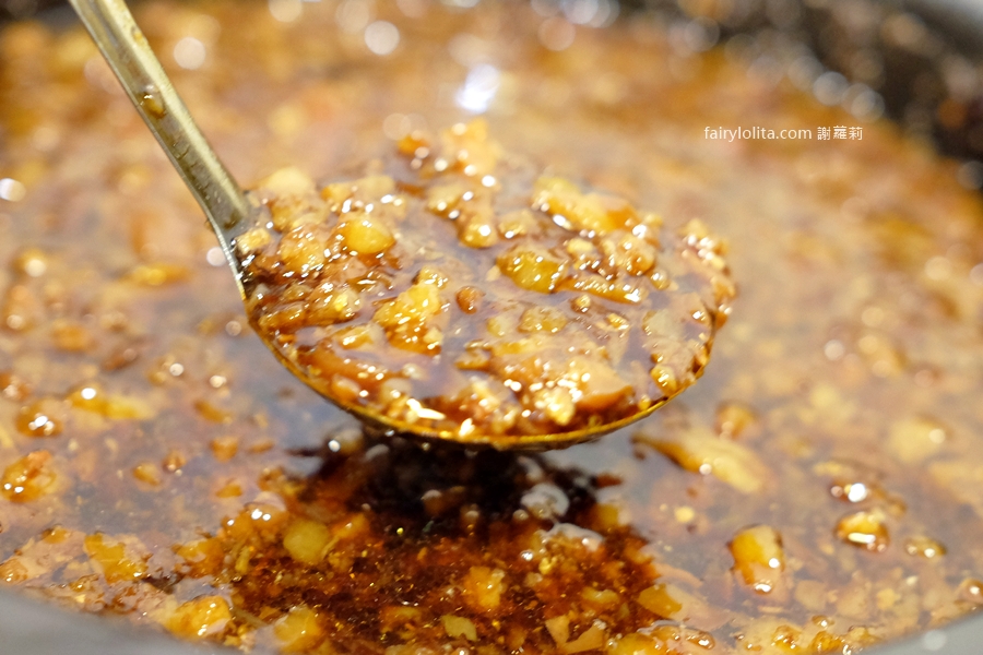 丑霸臭臭鍋。天花板滷肉飯免費爽嗑!150元吃到崩潰,火鍋+自助吧全都無限續! @蹦啾♥謝蘿莉 La vie heureuse 丑霸臭臭鍋。天花板滷肉飯免費爽嗑!150元吃到崩潰,火鍋+自助吧全都無限續! @蹦啾♥謝蘿莉 La vie heureuse