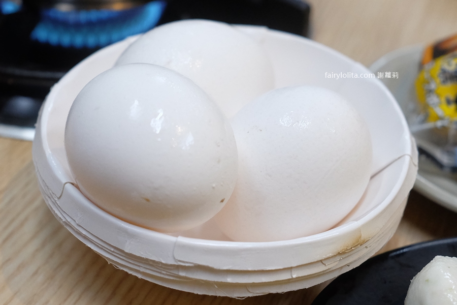 丑霸臭臭鍋。天花板滷肉飯免費爽嗑!150元吃到崩潰,火鍋+自助吧全都無限續! @蹦啾♥謝蘿莉 La vie heureuse 丑霸臭臭鍋。天花板滷肉飯免費爽嗑!150元吃到崩潰,火鍋+自助吧全都無限續! @蹦啾♥謝蘿莉 La vie heureuse