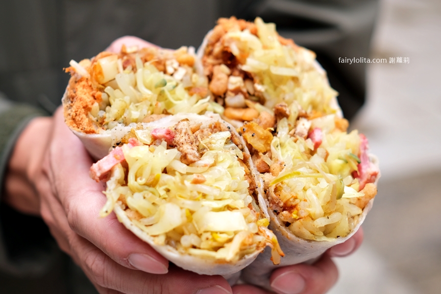 原粹9號現做潤餅。嗜辣控注意！55元超巨潤餅雙辣登場，8種餡料爽度爆表！