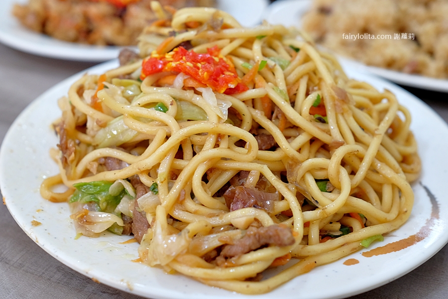真好味。網友跪求地址!鐵皮屋神級油飯6點開賣、爆速賣光太誇張! @蹦啾♥謝蘿莉 La vie heureuse 真好味。網友跪求地址!鐵皮屋神級油飯6點開賣、爆速賣光太誇張! @蹦啾♥謝蘿莉 La vie heureuse