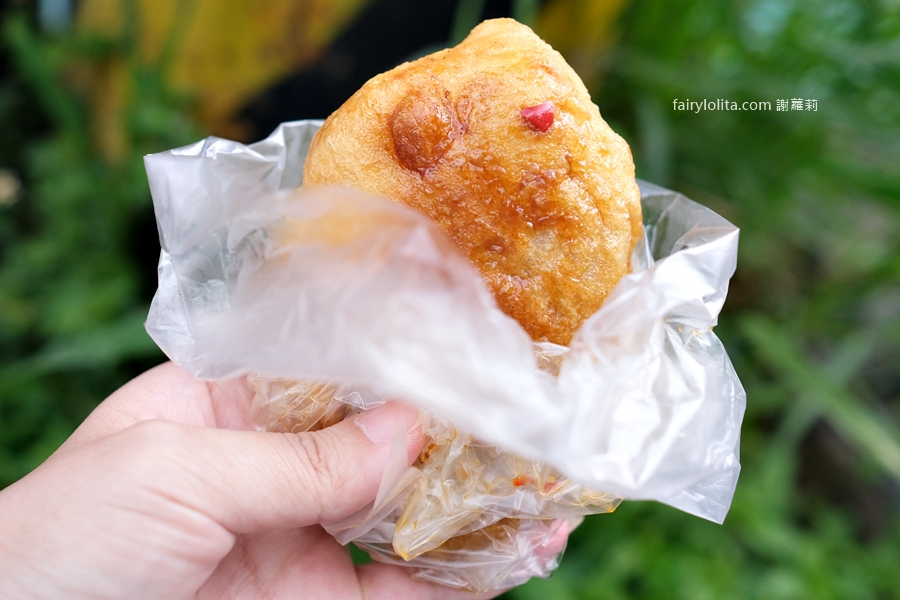 發財車餡餅。新竹最難買餡餅?隱藏版超低調鐵皮屋只賣 4 小時,咬下去竟然直接爆汁! @蹦啾♥謝蘿莉 La vie heureuse 發財車餡餅。新竹最難買餡餅?隱藏版超低調鐵皮屋只賣 4 小時,咬下去竟然直接爆汁! @蹦啾♥謝蘿莉 La vie heureuse