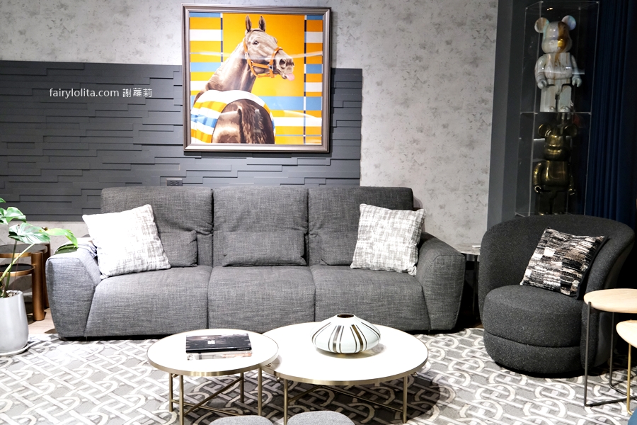 沃隆傢俱訂製傢俱。讓家一秒變成美術館，高質感客製家飾打造你的生活藝術！ @蹦啾♥謝蘿莉 La vie heureuse