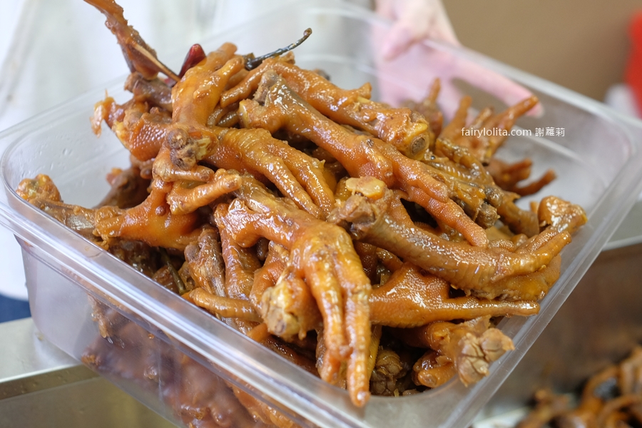 追蕾醬香黑鴨(中壢火車站)。吃過一次回不去!真的狂爽~四川滷味一口下去直接上癮! @蹦啾♥謝蘿莉 La vie heureuse 追蕾醬香黑鴨(中壢火車站)。吃過一次回不去!真的狂爽~四川滷味一口下去直接上癮! @蹦啾♥謝蘿莉 La vie heureuse