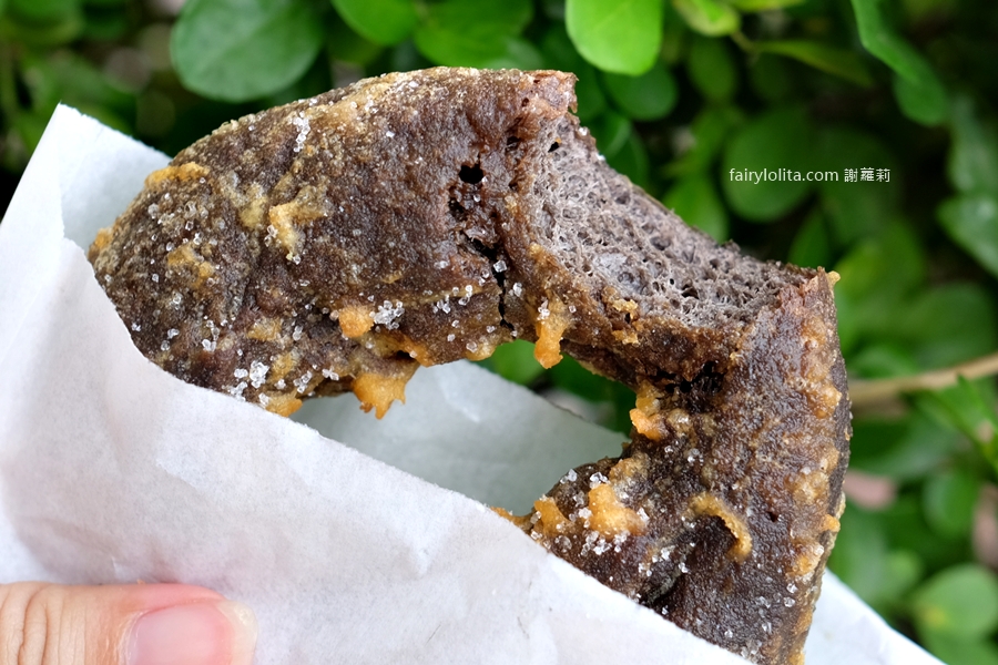 大友鮮乳甜甜圈。彩色控暴動！5 種顏值爆表的繽紛脆皮甜甜圈一次開箱！ @蹦啾&hearts;謝蘿莉 La vie heureuse