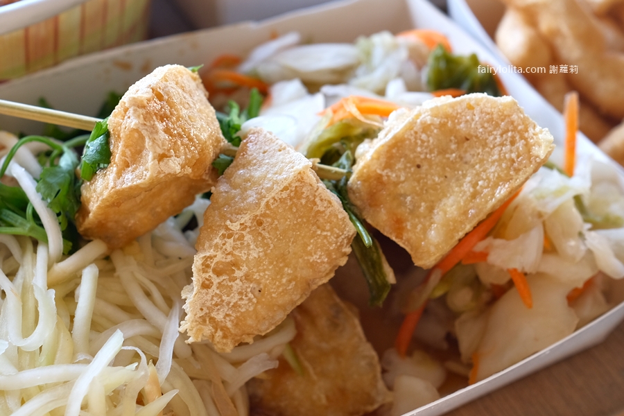 麥庭麵線勇。路邊一台車,直接打爆所有名店!神祕發財車的麵線+臭豆腐,誇張到不合理! @蹦啾♥謝蘿莉 La vie heureuse 麥庭麵線勇。路邊一台車,直接打爆所有名店!神祕發財車的麵線+臭豆腐,誇張到不合理! @蹦啾♥謝蘿莉 La vie heureuse